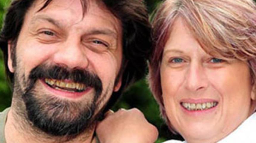 Beyin kanaması "Bay M&uuml;kemmel"e d&ouml;n&uuml;şt&uuml;rd&uuml;!