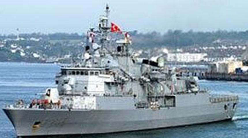 Fırkateynlerimiz savaş y&uuml;k&uuml;yle Akdeniz'de