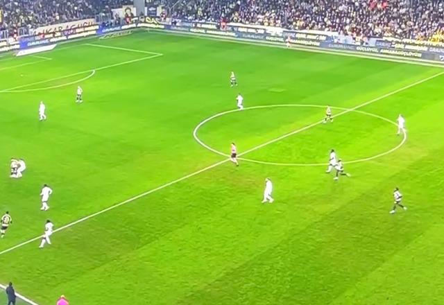 Ankaragücü Galatasaray mücadelesinde maçın kaderini değiştiren ofsayt! Atılan gol sayılmayınca bir anda skor 2-0 oldu...