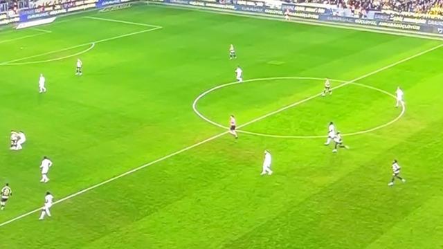 Ankaragücü Galatasaray mücadelesinde maçın kaderini değiştiren ofsayt! Atılan gol sayılmayınca bir anda skor 2-0 oldu...