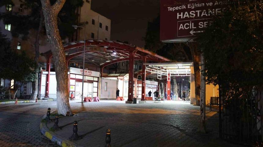 İzmir’de motosiklet sürücüsünün ölümden döndüğü kaza kamerada