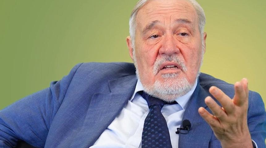 Galatasaray'dan İlber Ortaylı paylaşımı! Kısa süre içinde binlerce beğeni aldı