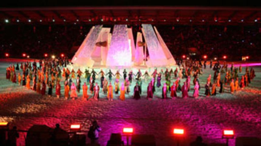 Bir ıslıklı protesto da Erzurum'da