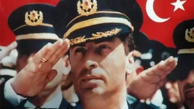 Şehit emniyet müdürü Gaffar Okkan'ın katillerinin kardeşi belediye başkan adayı oldu! Kırmızı bültenle aranıyorlar