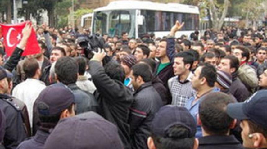 Maraş olaylarıyla ilgili 4 kişi g&ouml;zaltında