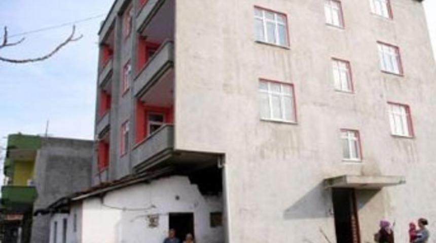 Bu binalar fıkraları aratmıyor