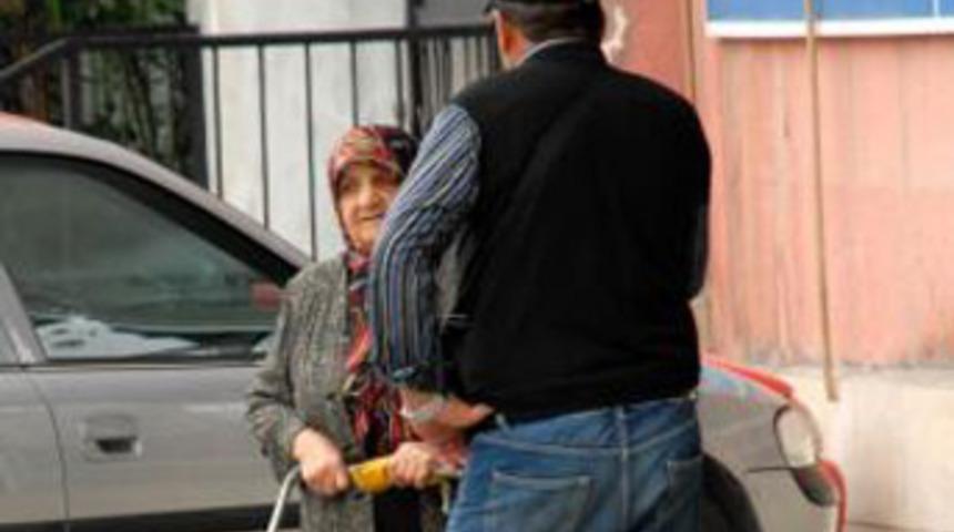 Adana'da dolandırıcı operasyonu