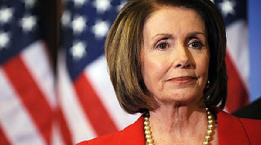 Pelosi'den giderayak "soykırım" hamlesi