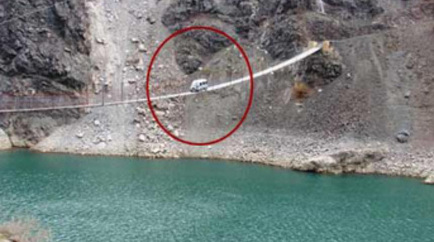 "Kestirme" diye &ouml;l&uuml;m&uuml; g&ouml;ze alıyorlar