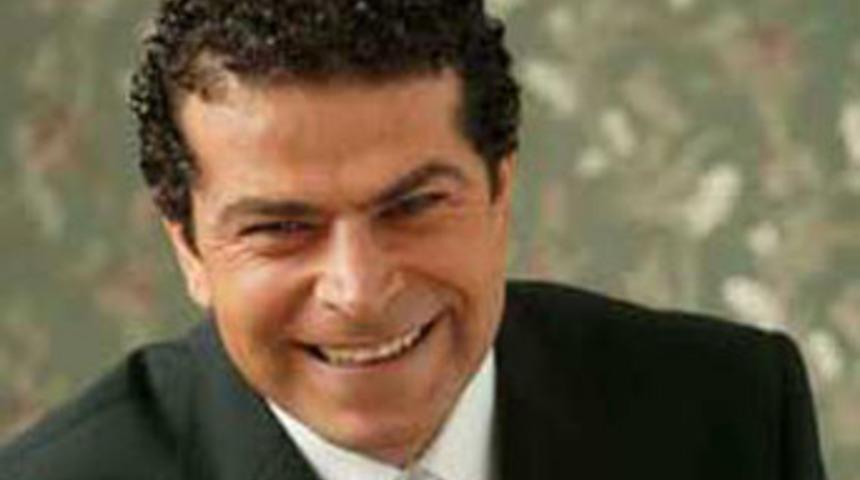 Cüneyt Özdemir'in anne isyanı!