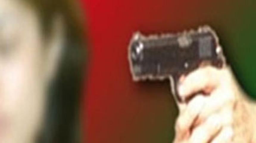 "Ailesine g&ouml;nderilen" kadına t&ouml;re kurşunu