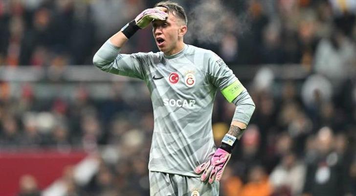 Muslera yönetime yanıtını verdi! Galatasaray'ın kalesi artık onlardan birine emanet! Sarı-Kırmızılılar'ın ilgilendiği 2 ismi açıkladı 18452563-728xauto