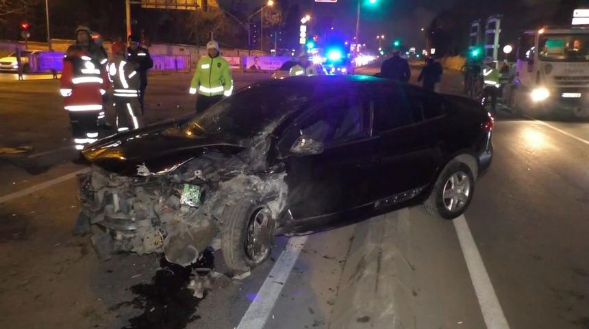 Fatih&rsquo;te makas atan ara&ccedil; ref&uuml;je &ccedil;arptı: 1 yaralı