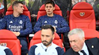 Arda Güler tepkilerine o da kayıtsız kalmadı! Toni Kroos Türk taraftarlara seslendi: Sabırlı olun