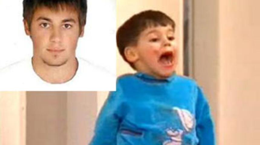 Arkadaşlarının g&ouml;z&uuml; &ouml;n&uuml;nde kalbi durdu