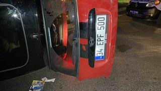 Bakırköy’de refüje çarpan aracın sürücüsü yaralandı