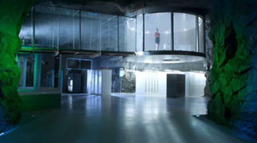 D&uuml;nyayı sarsan WikiLeaks'in sığınağı!