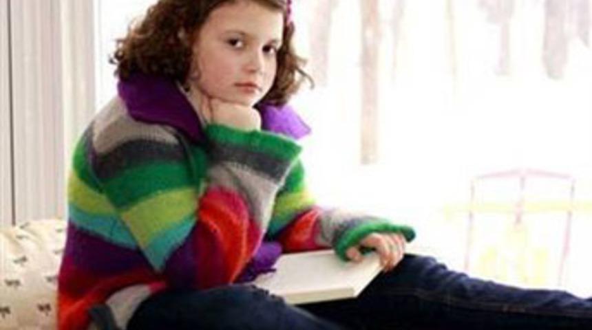 Soğuğa alerjisi olan kız