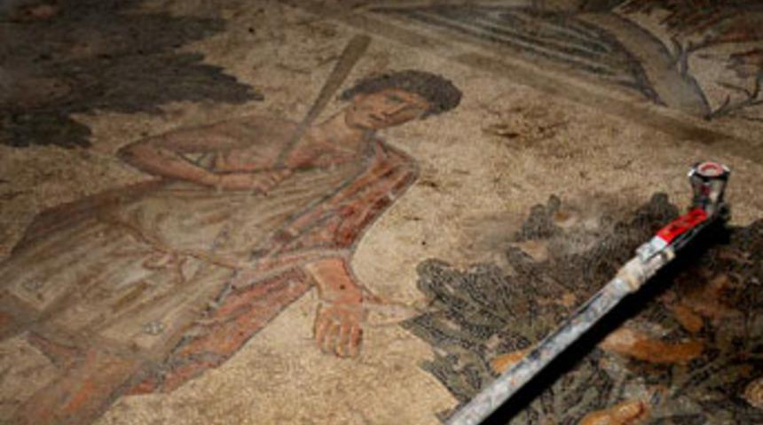 Ka&ccedil;ak kazıyla keşfedilen 1500 yıllık sır!