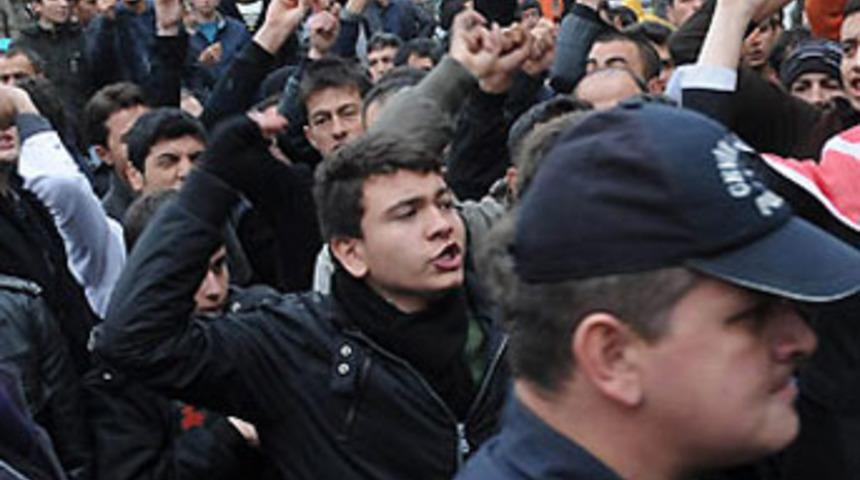 1 numaralı sanık balkondan izledi!