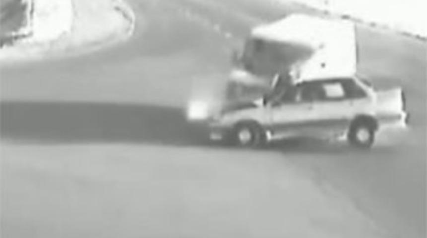 Bir anlık hata &ouml;l&uuml;me g&ouml;t&uuml;rd&uuml;!