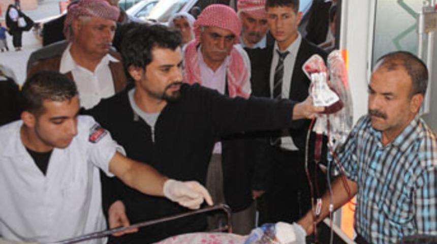 1 lira i&ccedil;in &ouml;ld&uuml;ler