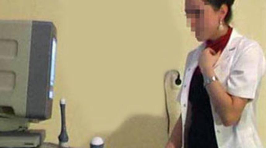 Eski Bakan'a, tacizden 10 yıl istendi