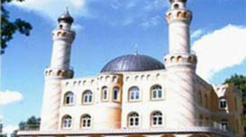 Fransa'da T&uuml;rk camisine şok tehdit