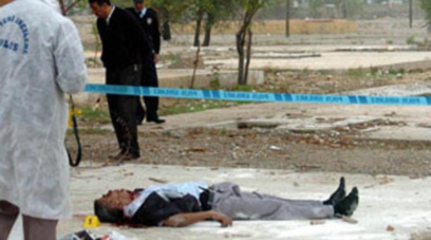 Katil, sevgilisinin kocası