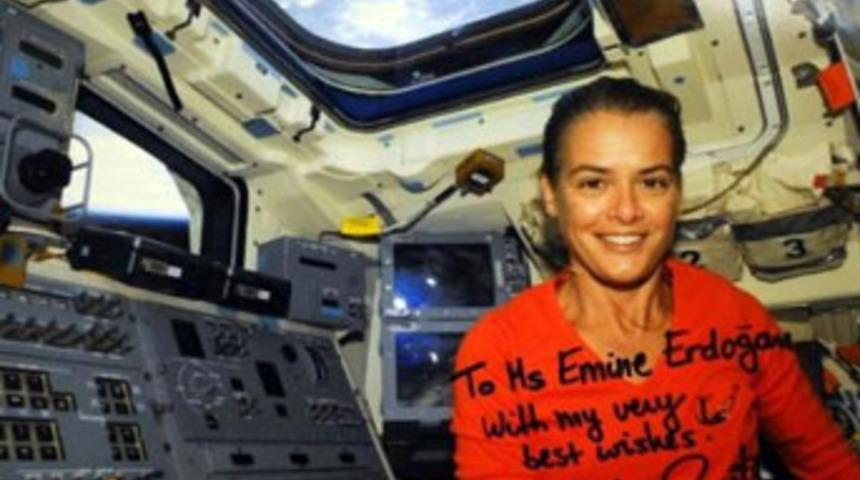 Kanadalı astronottan Erdoğan'a uzay fotoğrafı
