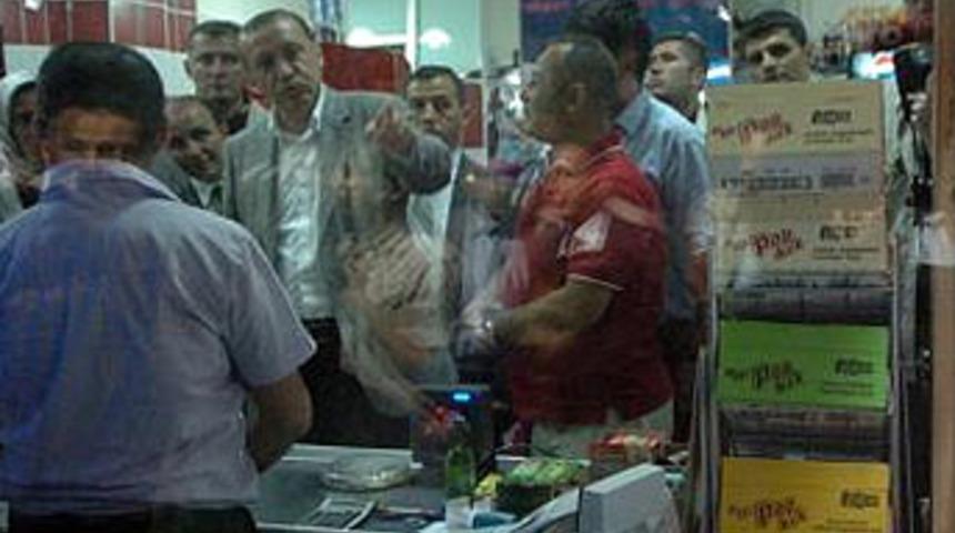 Başbakan'ı kızdırmamak i&ccedil;in &ouml;nlemini aldı