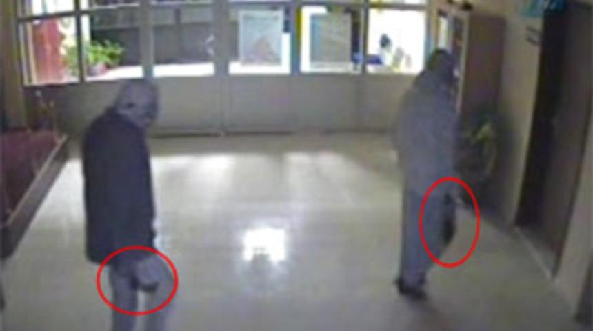 Satırlı kardeşler okulu b&ouml;yle soydu