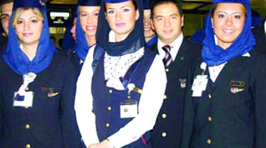 Türbanlı hostesler geliyor