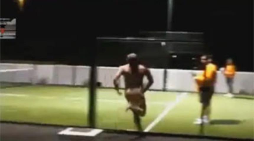 B&ouml;yle salak g&ouml;r&uuml;lmedi!