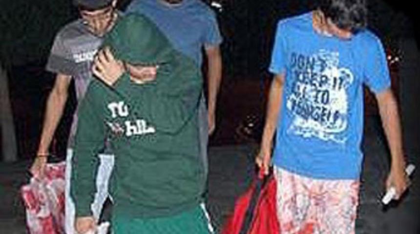 Kız arkadaşının villasını soydu