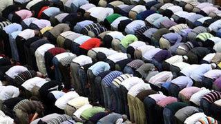 Diyanet: Teravih namazı vardır