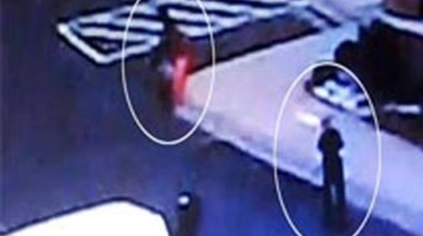 Canlı yayında vurularak &ouml;ld&uuml;r&uuml;ld&uuml;