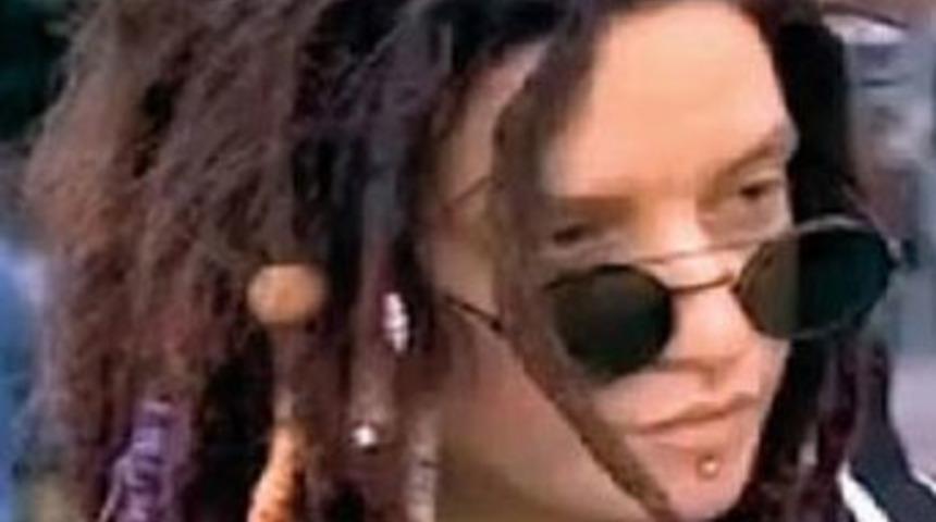 Başörtüsü için konuştu, ‘tık’ rekoru kırdı