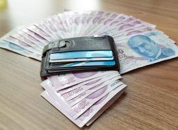 Kredi kartı faizleri artırılmıştı! Merkez Bankası ve BDDK duyurdu: Bir yıl sonra ilk kez oluyor