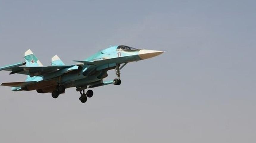 Ukrayna duyurdu: Rusya'ya ait iki savaş uçağı düşürüldü