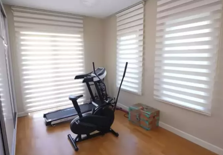 Ankaralı Ayşe olarak bilinen Ayşe Dinçer iki katlı villasının kapılarını açtı! G5