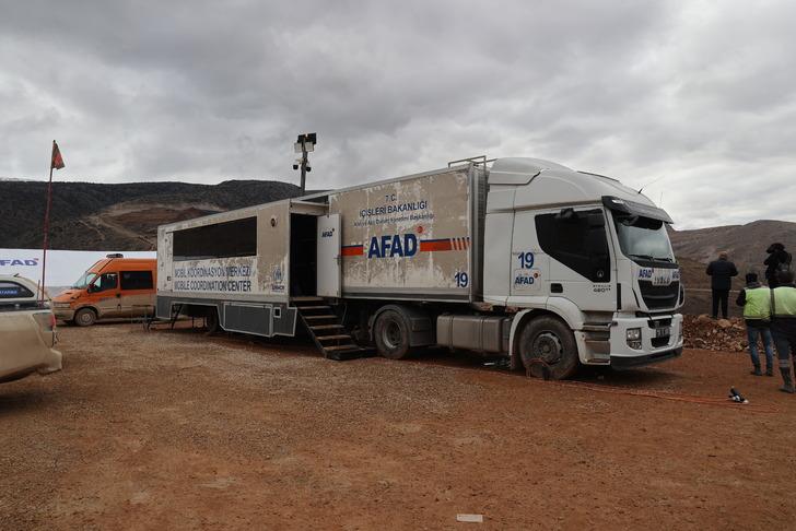 Erzincan'daki felaketin ardından hayrete düşüren ifade! Eksikliği resmen itiraf etti: Hareketlenme başladı koşarak uzaklaştım 728xauto