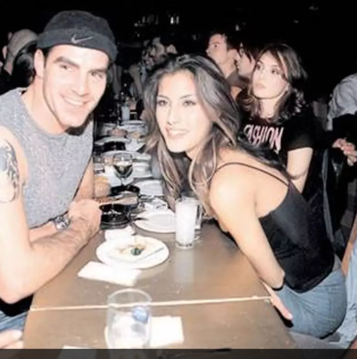 Survivor yarışmacısı Bozok'un gençlik fotoğrafı ortaya çıktı! Eski hali şaşırttı G4