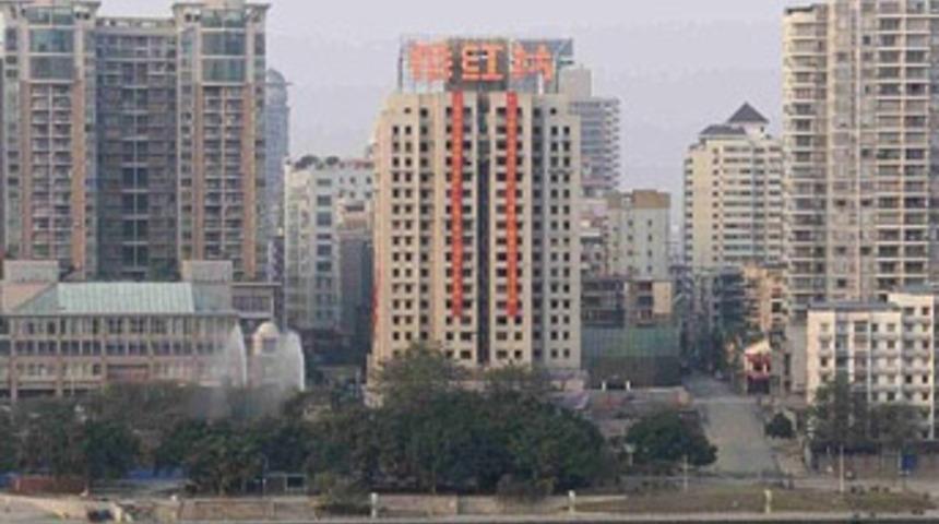 20. kattan d&uuml;şen &ccedil;ocuk &ouml;lmedi