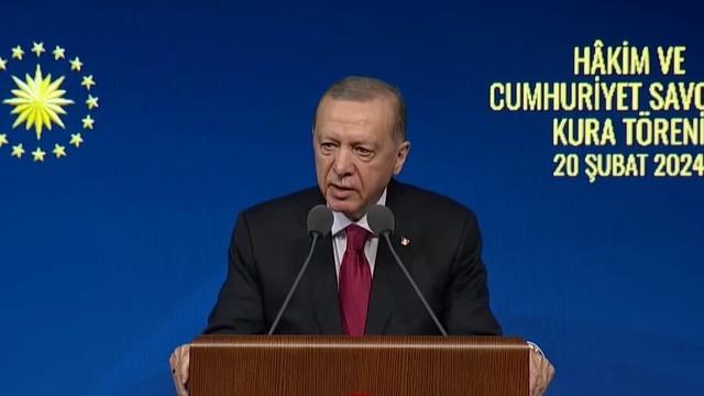 Son dakika | Erdoğan Bu ihtilaf bitmeli dedi, yeni anayasayı işaret etti: 'Son dönemdeki tartışmalar, ne kadar gerekli olduğunu gösteriyor'
