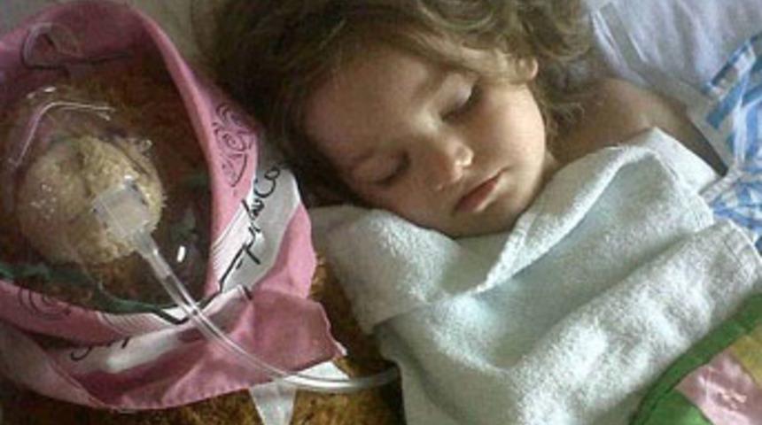 3 yaşında meme kanseri oldu