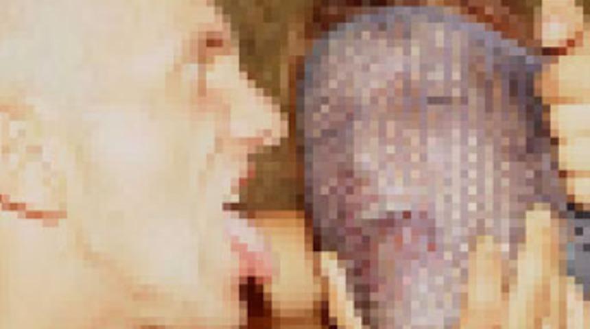 Annesine tecav&uuml;z etmeye &ccedil;alıştı!