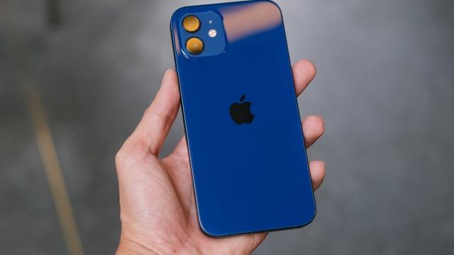 iPhone 12 ne zaman çıktı? iPhone 12 ilk çıktığında ne kadardı, özellikleri nelerdi?