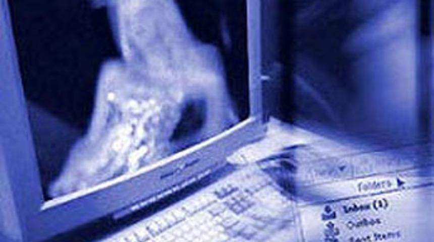 Tıp fak&uuml;ltesinde porno iddiası