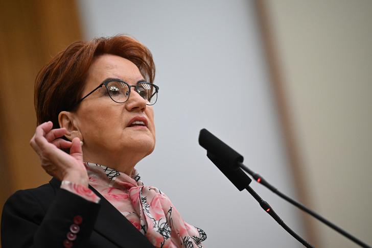 İYİ Parti seçimlere kısa süre kala bir istifa haberiyle daha sarsıldı. Şanlıurfa Milletvekili Cem Karakeçili, Meral Akşener'e dikkat çeken eleştiriler yönelttiği açıklamasında partiden ayrıldığını duyurdu. 18471365-728xauto